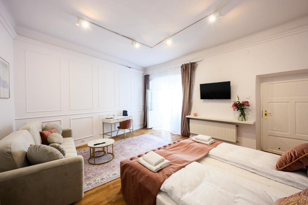 Wislna Main Square Apartments Cracovie Extérieur photo